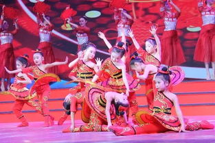 童舞飛揚 歌韻傳情——記7月28日遵義大劇院暑期少兒藝術展演